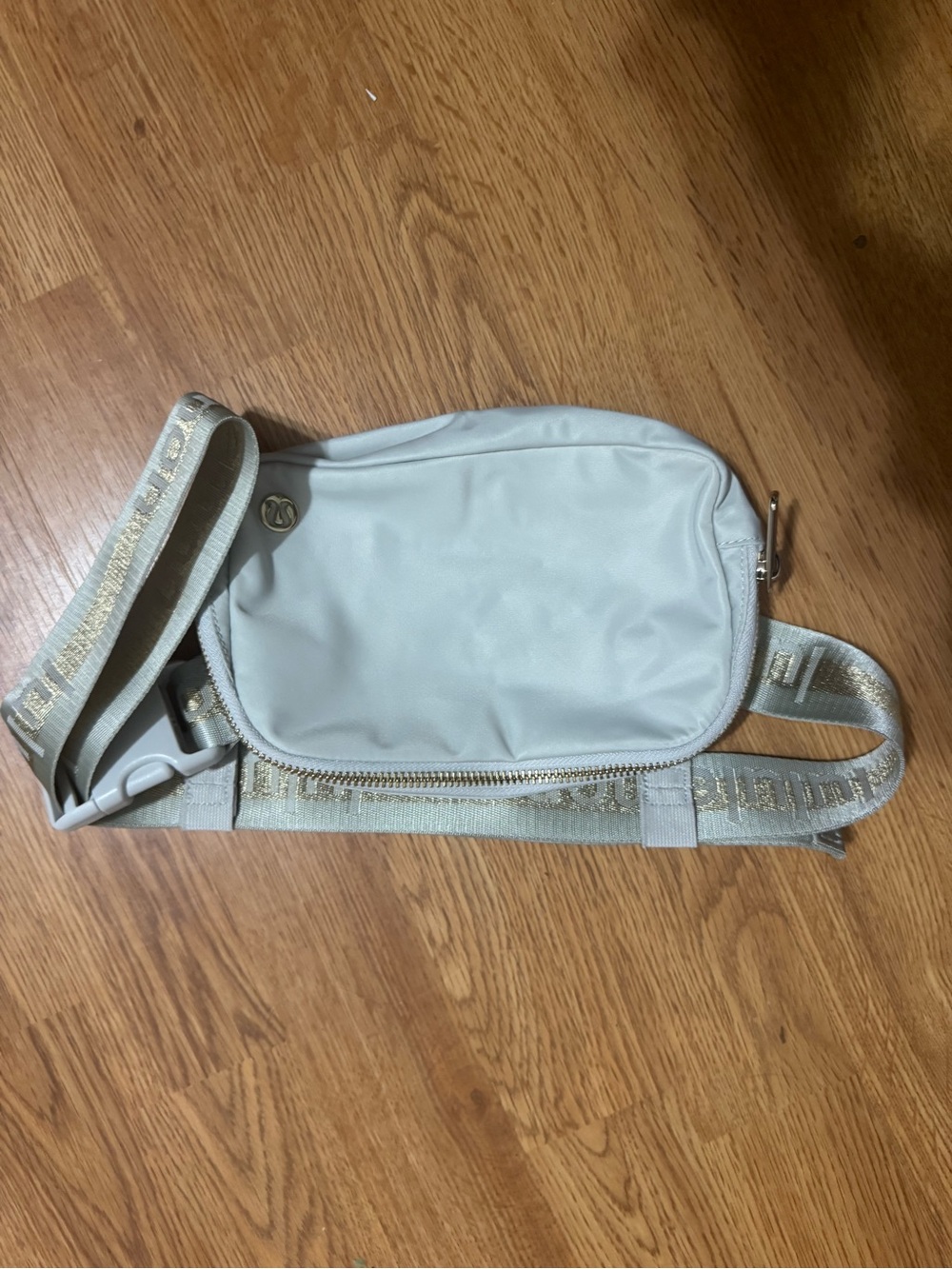lululemon Cream Belt Bag with Gold Logo Strap – New, Never Used